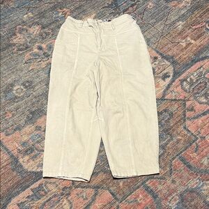 Pilcro Beige Cropped Jeans